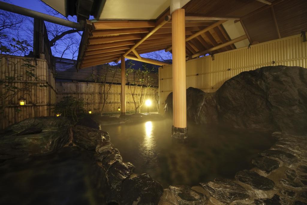 Auberge Suzukane Корияма Екстериор снимка