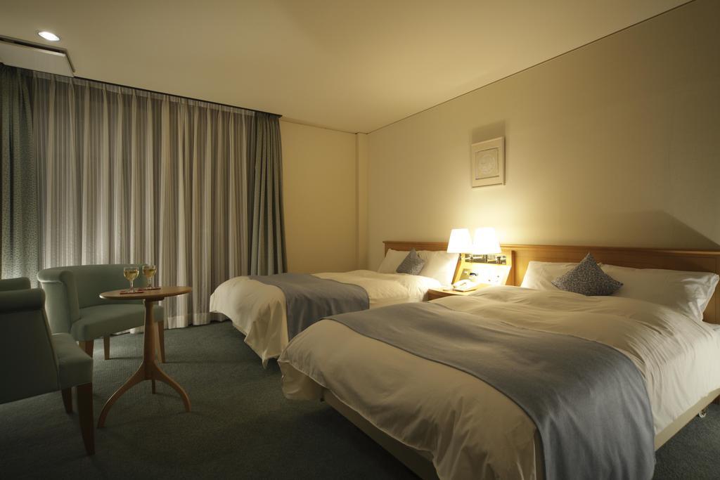 Auberge Suzukane Корияма Екстериор снимка