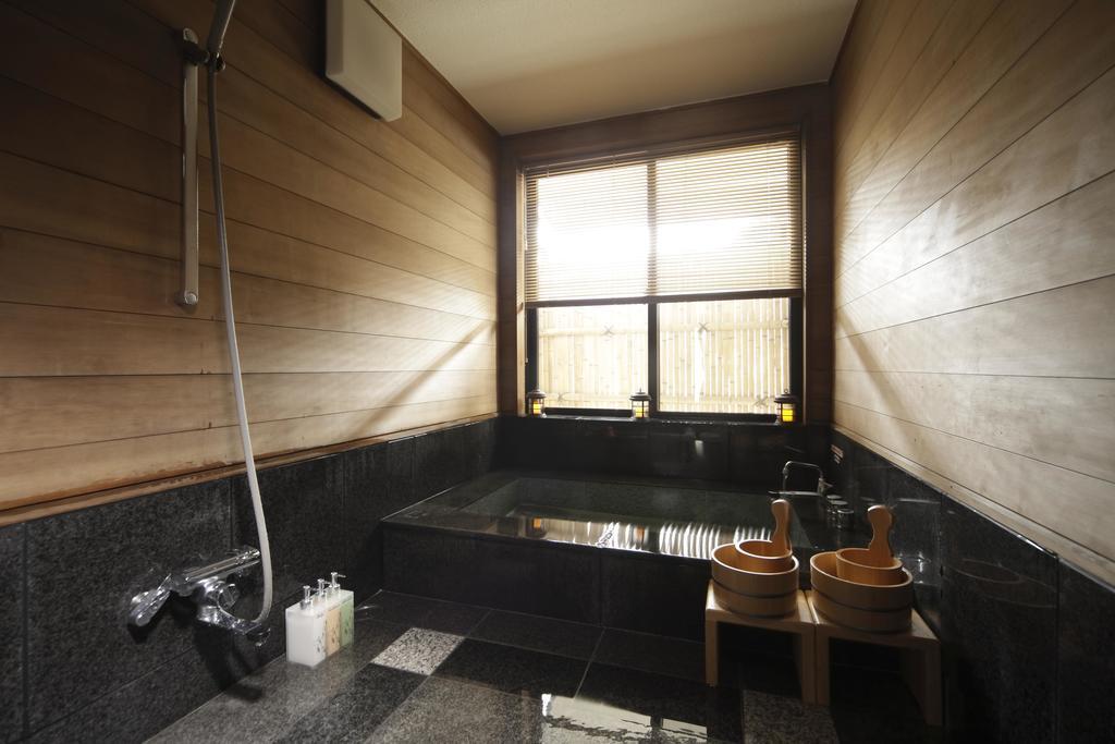 Auberge Suzukane Корияма Екстериор снимка