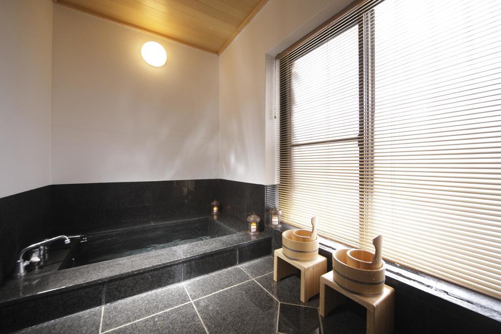 Auberge Suzukane Корияма Екстериор снимка