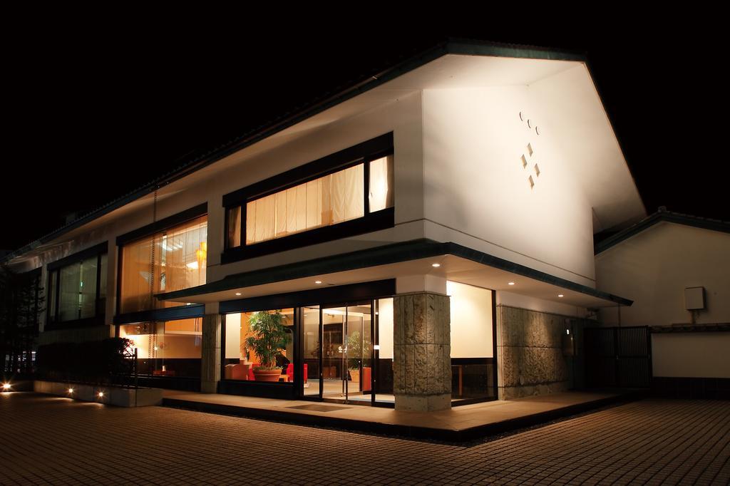 Auberge Suzukane Корияма Екстериор снимка