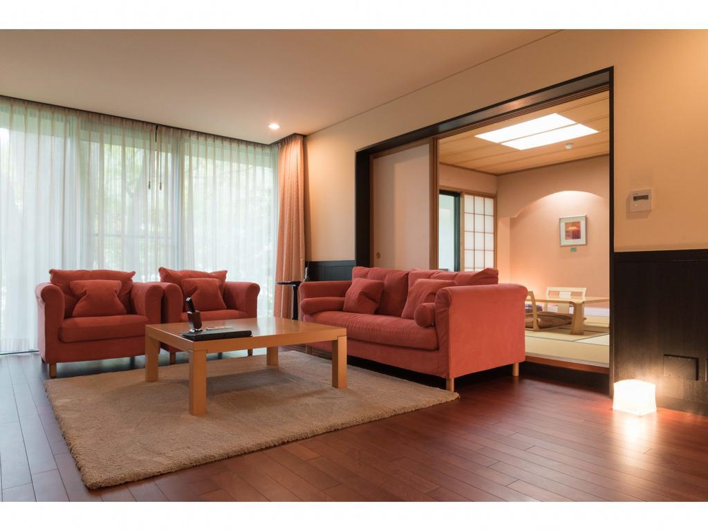 Auberge Suzukane Корияма Екстериор снимка